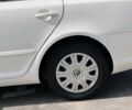 Белый Шкода Октавия, объемом двигателя 1.6 л и пробегом 223 тыс. км за 7500 $, фото 55 на Automoto.ua