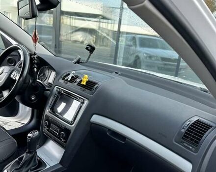Белый Шкода Октавия, объемом двигателя 1.97 л и пробегом 355 тыс. км за 8500 $, фото 42 на Automoto.ua