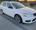 Белый Шкода Октавия, объемом двигателя 2 л и пробегом 369 тыс. км за 10200 $, фото 6 на Automoto.ua