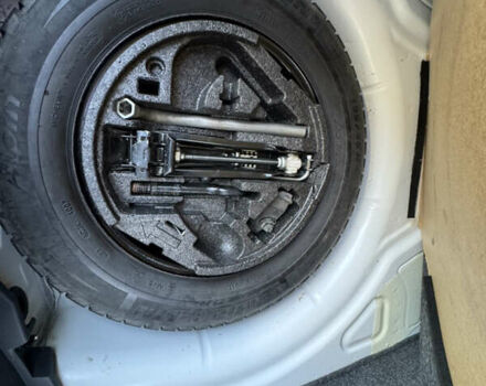 Белый Шкода Октавия, объемом двигателя 1.97 л и пробегом 256 тыс. км за 8550 $, фото 36 на Automoto.ua