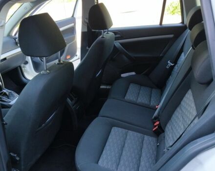 Белый Шкода Октавия, объемом двигателя 1.8 л и пробегом 280 тыс. км за 7499 $, фото 3 на Automoto.ua