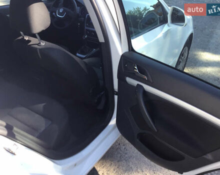 Білий Шкода Октавія, об'ємом двигуна 1.6 л та пробігом 282 тис. км за 7200 $, фото 15 на Automoto.ua