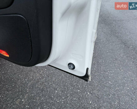 Белый Шкода Октавия, объемом двигателя 1.4 л и пробегом 179 тыс. км за 8555 $, фото 56 на Automoto.ua