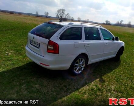 Білий Шкода Октавія, об'ємом двигуна 2 л та пробігом 272 тис. км за 11000 $, фото 13 на Automoto.ua