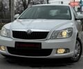 Білий Шкода Октавія, об'ємом двигуна 1.6 л та пробігом 286 тис. км за 7500 $, фото 1 на Automoto.ua