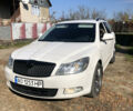 Білий Шкода Октавія, об'ємом двигуна 1.6 л та пробігом 307 тис. км за 7900 $, фото 1 на Automoto.ua