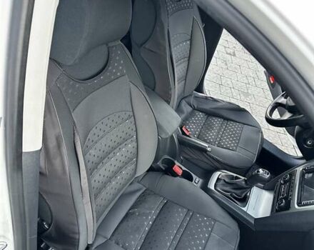Белый Шкода Октавия, объемом двигателя 1.97 л и пробегом 355 тыс. км за 8500 $, фото 25 на Automoto.ua
