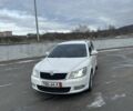Білий Шкода Октавія, об'ємом двигуна 1.6 л та пробігом 268 тис. км за 8100 $, фото 1 на Automoto.ua