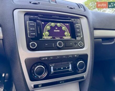 Белый Шкода Октавия, объемом двигателя 1.2 л и пробегом 167 тыс. км за 6999 $, фото 69 на Automoto.ua