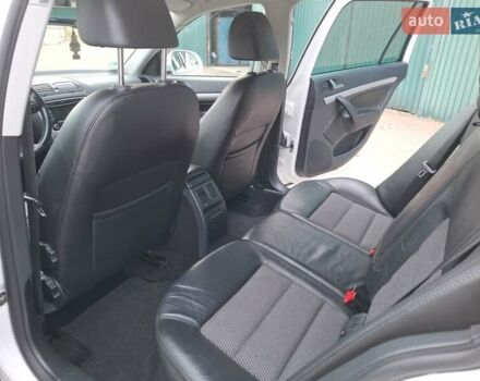 Білий Шкода Октавія, об'ємом двигуна 1.6 л та пробігом 239 тис. км за 9200 $, фото 24 на Automoto.ua