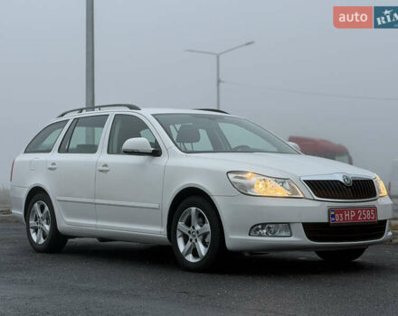 Белый Шкода Октавия, объемом двигателя 1.4 л и пробегом 179 тыс. км за 8555 $, фото 16 на Automoto.ua