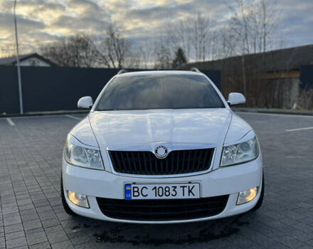 Білий Шкода Октавія, об'ємом двигуна 1.6 л та пробігом 235 тис. км за 7800 $, фото 2 на Automoto.ua
