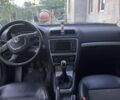 Білий Шкода Октавія, об'ємом двигуна 2 л та пробігом 265 тис. км за 7544 $, фото 3 на Automoto.ua