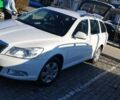 Белый Шкода Октавия, объемом двигателя 1.6 л и пробегом 241 тыс. км за 6400 $, фото 14 на Automoto.ua