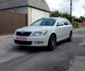Белый Шкода Октавия, объемом двигателя 1.8 л и пробегом 182 тыс. км за 8800 $, фото 1 на Automoto.ua