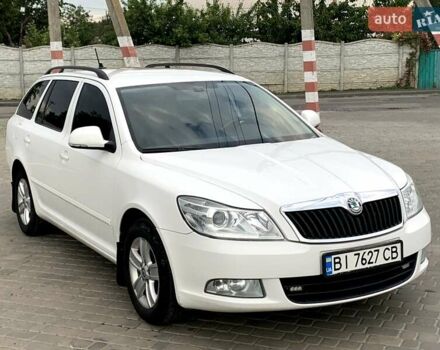 Белый Шкода Октавия, объемом двигателя 1.2 л и пробегом 188 тыс. км за 7100 $, фото 1 на Automoto.ua