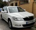 Білий Шкода Октавія, об'ємом двигуна 1.6 л та пробігом 150 тис. км за 7585 $, фото 1 на Automoto.ua