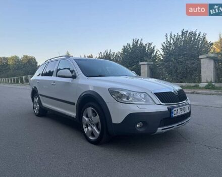 Белый Шкода Октавия, объемом двигателя 2 л и пробегом 261 тыс. км за 10300 $, фото 14 на Automoto.ua