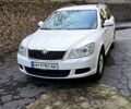 Белый Шкода Октавия, объемом двигателя 1.6 л и пробегом 25200 тыс. км за 7200 $, фото 1 на Automoto.ua