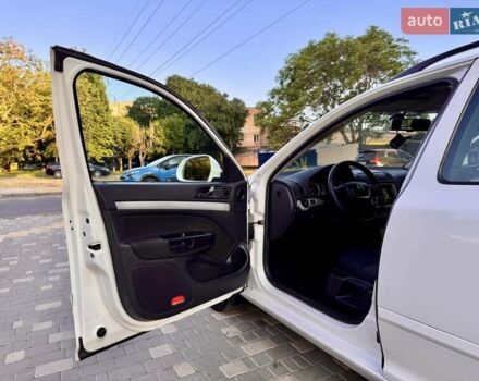 Белый Шкода Октавия, объемом двигателя 1.2 л и пробегом 167 тыс. км за 6999 $, фото 48 на Automoto.ua