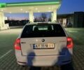 Білий Шкода Октавія, об'ємом двигуна 2 л та пробігом 307 тис. км за 8100 $, фото 11 на Automoto.ua