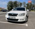 Белый Шкода Октавия, объемом двигателя 1.6 л и пробегом 223 тыс. км за 7500 $, фото 1 на Automoto.ua