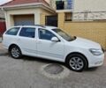 Белый Шкода Октавия, объемом двигателя 1.6 л и пробегом 150 тыс. км за 8234 $, фото 2 на Automoto.ua
