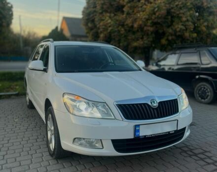 Белый Шкода Октавия, объемом двигателя 1.6 л и пробегом 286 тыс. км за 8100 $, фото 3 на Automoto.ua