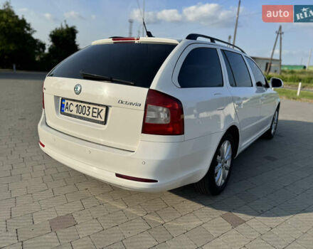 Белый Шкода Октавия, объемом двигателя 1.97 л и пробегом 320 тыс. км за 9800 $, фото 9 на Automoto.ua