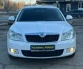 Белый Шкода Октавия, объемом двигателя 1.6 л и пробегом 214 тыс. км за 7900 $, фото 7 на Automoto.ua