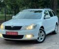 Белый Шкода Октавия, объемом двигателя 1.6 л и пробегом 213 тыс. км за 8795 $, фото 1 на Automoto.ua