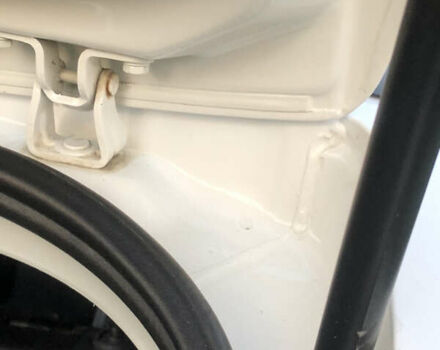 Белый Шкода Октавия, объемом двигателя 1.6 л и пробегом 307 тыс. км за 7850 $, фото 19 на Automoto.ua