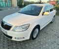 Белый Шкода Октавия, объемом двигателя 1.6 л и пробегом 256 тыс. км за 7999 $, фото 2 на Automoto.ua