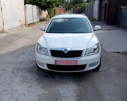 Шкода Октавія 2012 у Запоріжжя на Automoto.ua Білий Шкода Октавія, об'ємом двигуна 0 л та пробігом 182 тис. км за 8600 $, фото 1 на Automoto.ua
