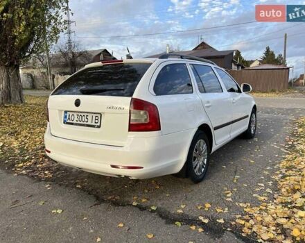 Белый Шкода Октавия, объемом двигателя 1.6 л и пробегом 270 тыс. км за 6700 $, фото 3 на Automoto.ua