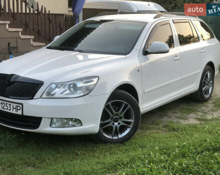 Белый Шкода Октавия, объемом двигателя 1.6 л и пробегом 307 тыс. км за 7850 $, фото 9 на Automoto.ua