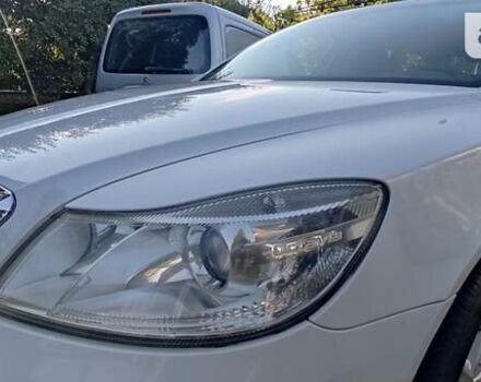 Белый Шкода Октавия, объемом двигателя 1.6 л и пробегом 374 тыс. км за 6900 $, фото 22 на Automoto.ua