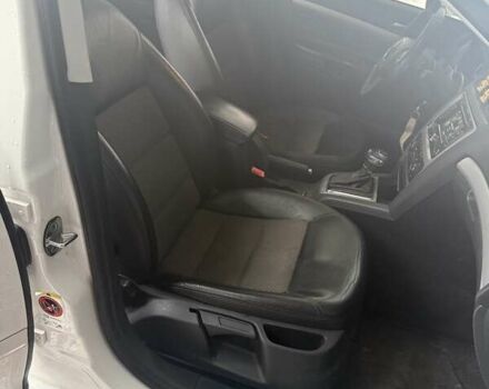 Білий Шкода Октавія, об'ємом двигуна 1.99 л та пробігом 351 тис. км за 9500 $, фото 20 на Automoto.ua