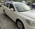 Белый Шкода Октавия, объемом двигателя 1.6 л и пробегом 254 тыс. км за 8400 $, фото 7 на Automoto.ua