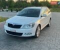 Белый Шкода Октавия, объемом двигателя 1.99 л и пробегом 220 тыс. км за 10200 $, фото 4 на Automoto.ua