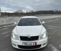 Білий Шкода Октавія, об'ємом двигуна 1.6 л та пробігом 268 тис. км за 8100 $, фото 1 на Automoto.ua