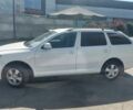 Білий Шкода Октавія, об'ємом двигуна 1.6 л та пробігом 270 тис. км за 5600 $, фото 1 на Automoto.ua