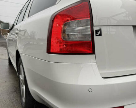 Белый Шкода Октавия, объемом двигателя 1.4 л и пробегом 231 тыс. км за 7000 $, фото 10 на Automoto.ua