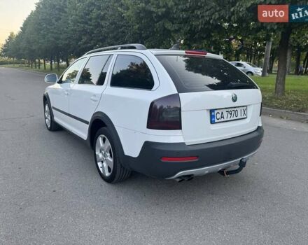 Белый Шкода Октавия, объемом двигателя 2 л и пробегом 261 тыс. км за 10300 $, фото 8 на Automoto.ua
