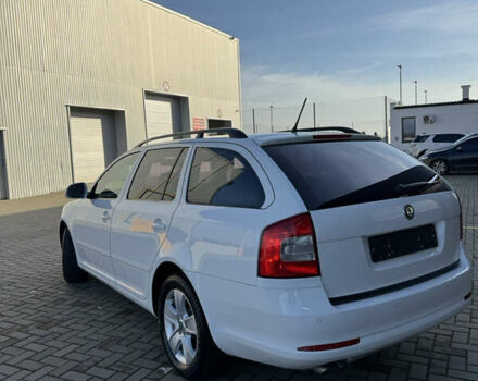 Белый Шкода Октавия, объемом двигателя 1.97 л и пробегом 256 тыс. км за 8550 $, фото 6 на Automoto.ua