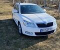 Белый Шкода Октавия, объемом двигателя 1.97 л и пробегом 266 тыс. км за 9500 $, фото 1 на Automoto.ua