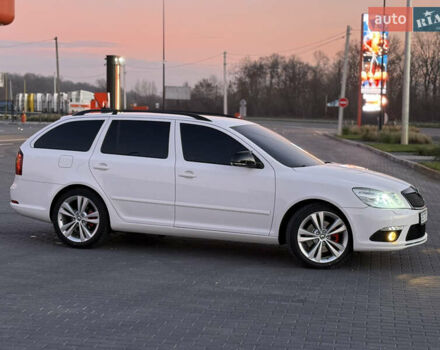 Белый Шкода Октавия, объемом двигателя 1.97 л и пробегом 298 тыс. км за 12300 $, фото 9 на Automoto.ua