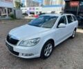 Білий Шкода Октавія, об'ємом двигуна 1.6 л та пробігом 253 тис. км за 7400 $, фото 1 на Automoto.ua