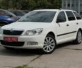 Білий Шкода Октавія, об'ємом двигуна 1.6 л та пробігом 241 тис. км за 8300 $, фото 1 на Automoto.ua
