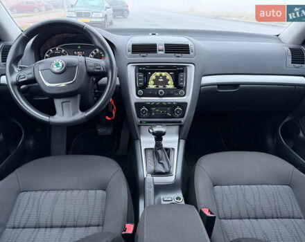 Белый Шкода Октавия, объемом двигателя 1.4 л и пробегом 179 тыс. км за 8555 $, фото 50 на Automoto.ua